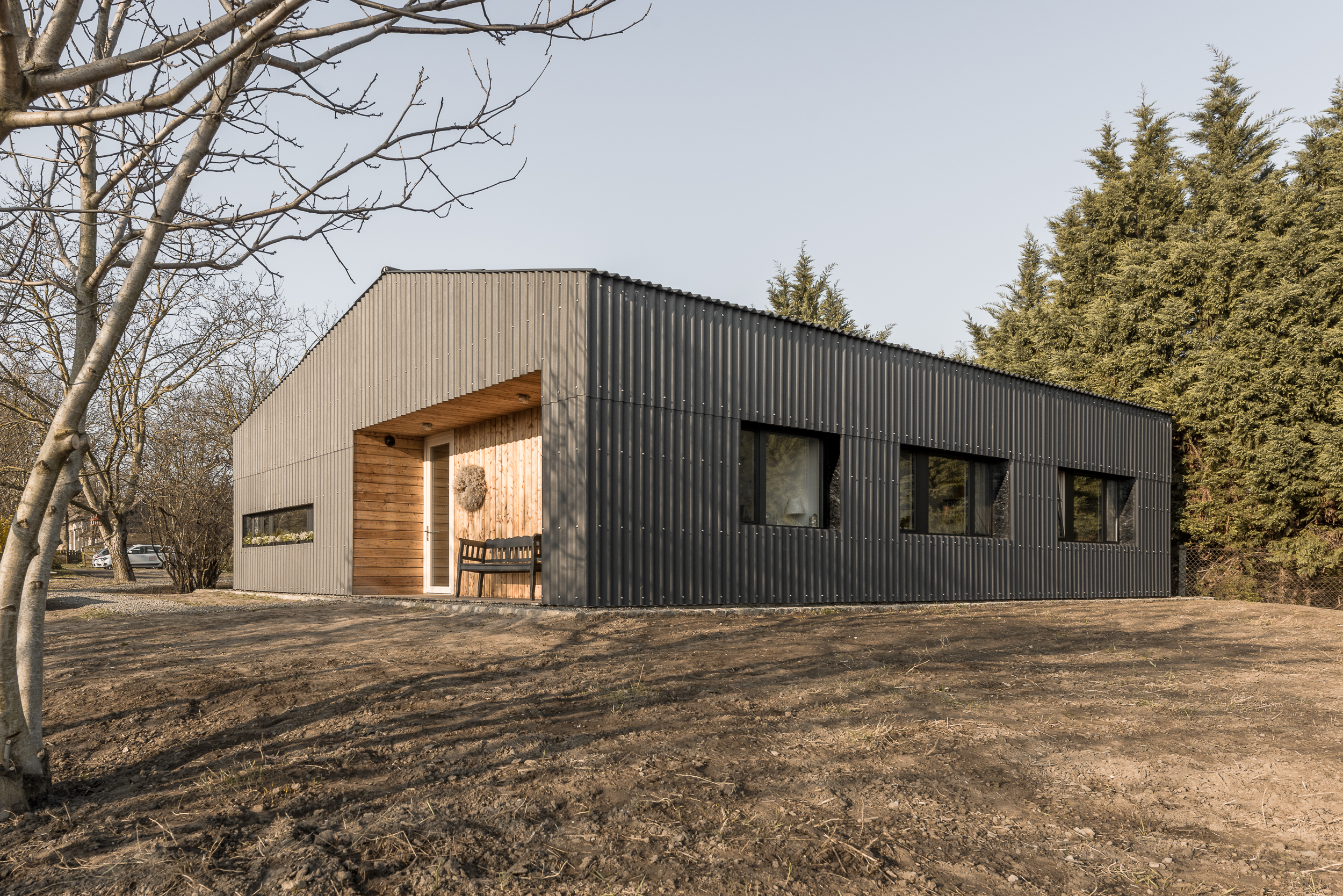 黑瓦屋 · 简约和谐的自建房设计丨匈牙利丨Balogh Csaba 等-55