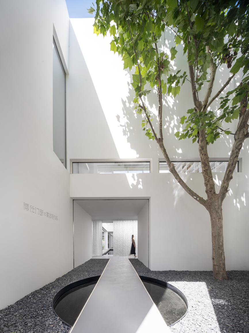 高志强新作|博仕门窗以光为墨：高志强的情绪空间重塑-12