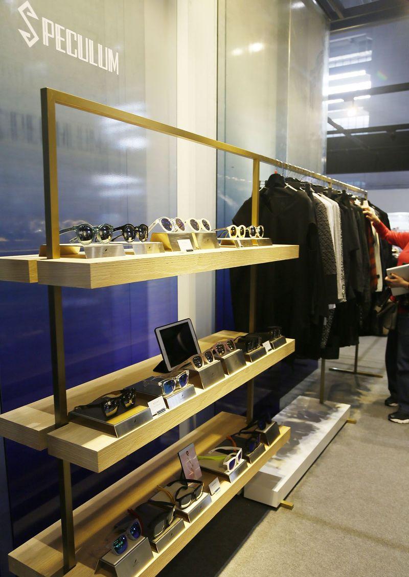 韩国Koudee买手店2015上海CHIC展自然简约展厅设计-4