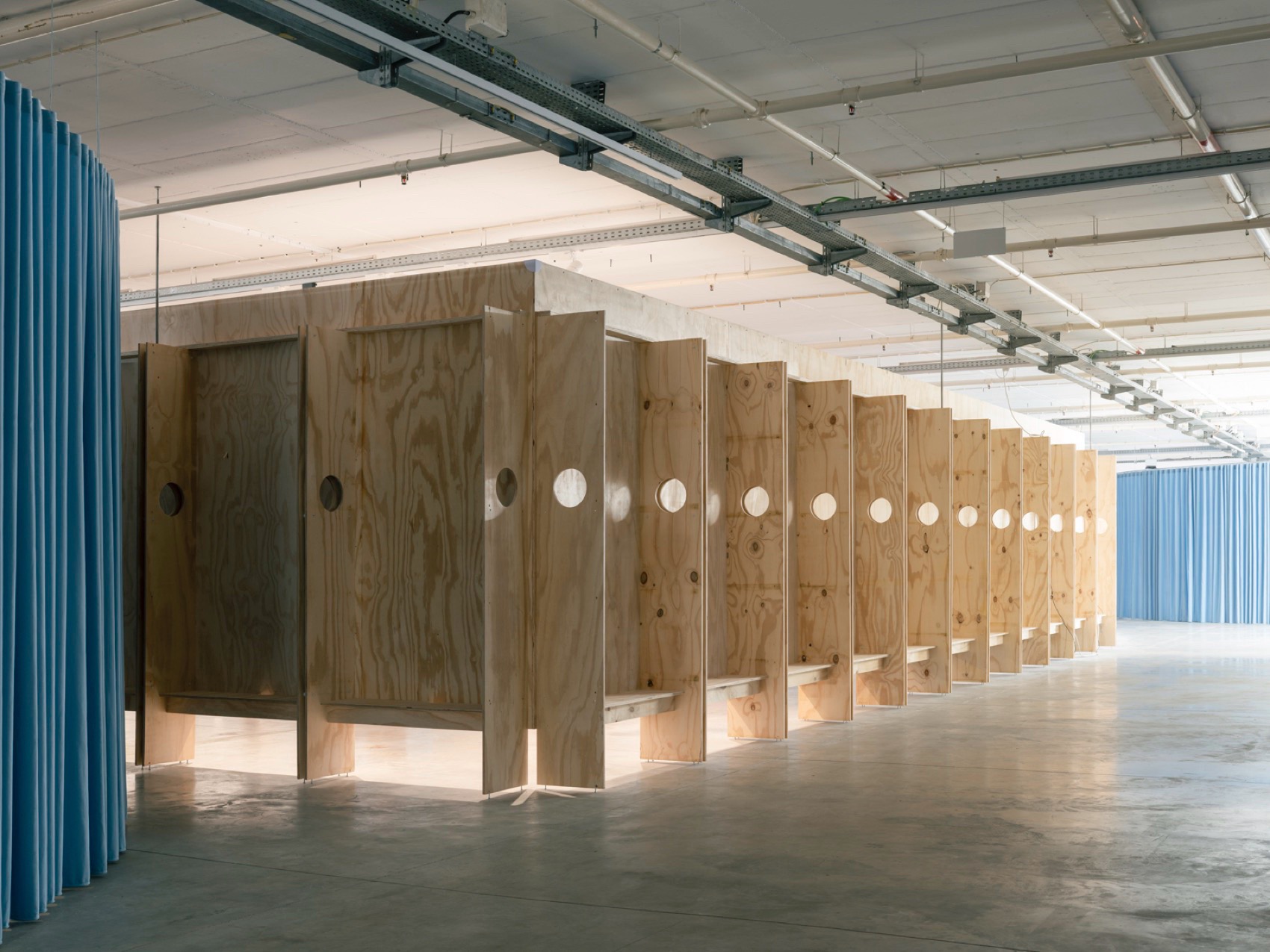 GARAGE ENCOUNTERS & 建筑展览空间设计丨葡萄牙里斯本丨BUREAU（Daniel Zamarbide等）-25