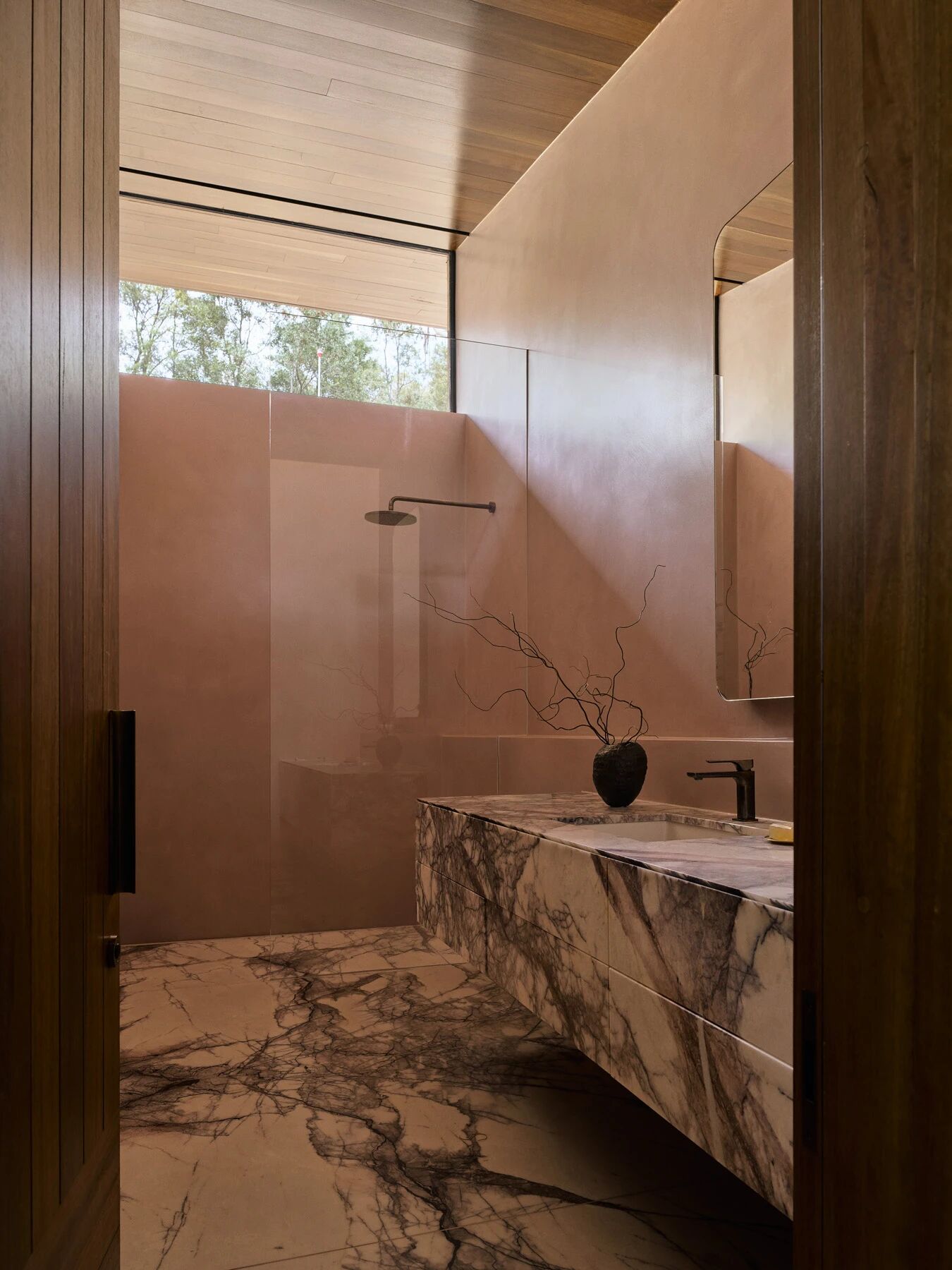 霍夸河畔小屋（霍夸河畔旅馆）丨加拿大维多利亚丨罗布·米尔斯建筑与室内设计事务所-13