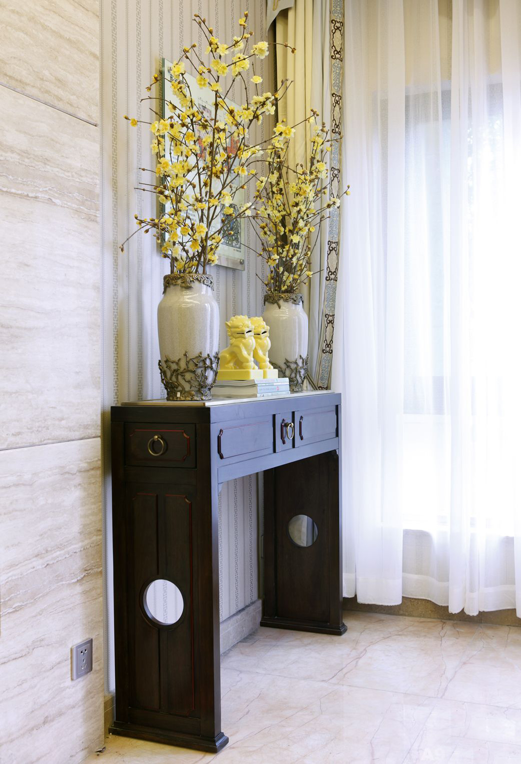 广西桂林彰泰春天6栋样板房 馨思唯软装设计-9