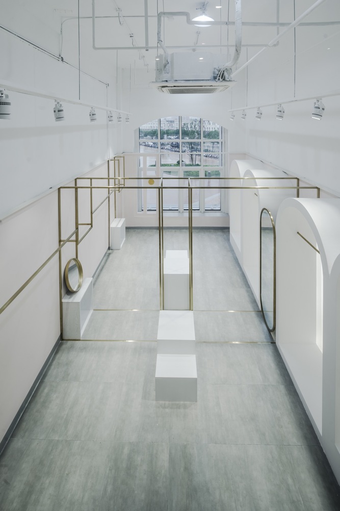 极简白色空间，展现设计魅力-10