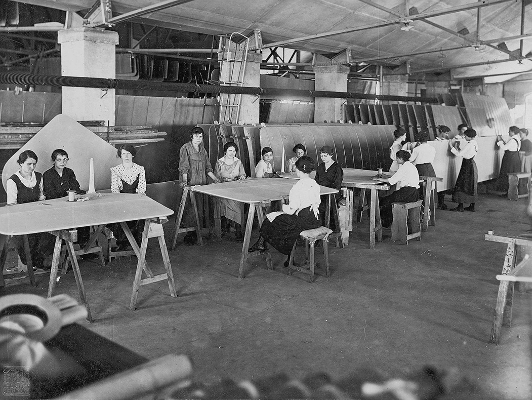 米兰百年工厂复兴,打造多功能活动空间-81