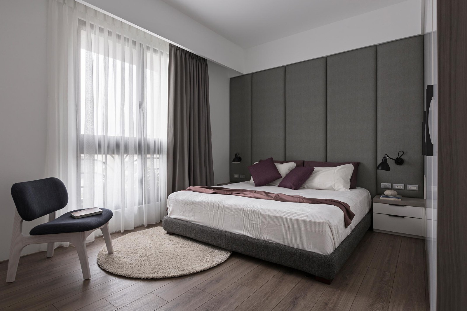 现代与传统交融的海外三房二厅住宅-19