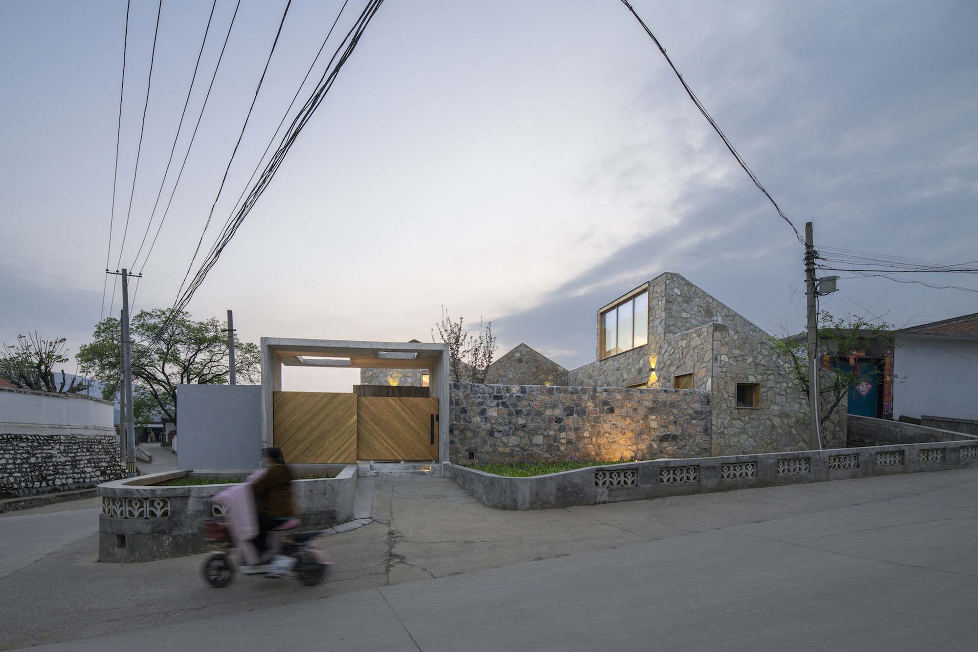 折叠式屋顶庭院住宅丨中国北京丨MAT Office-27