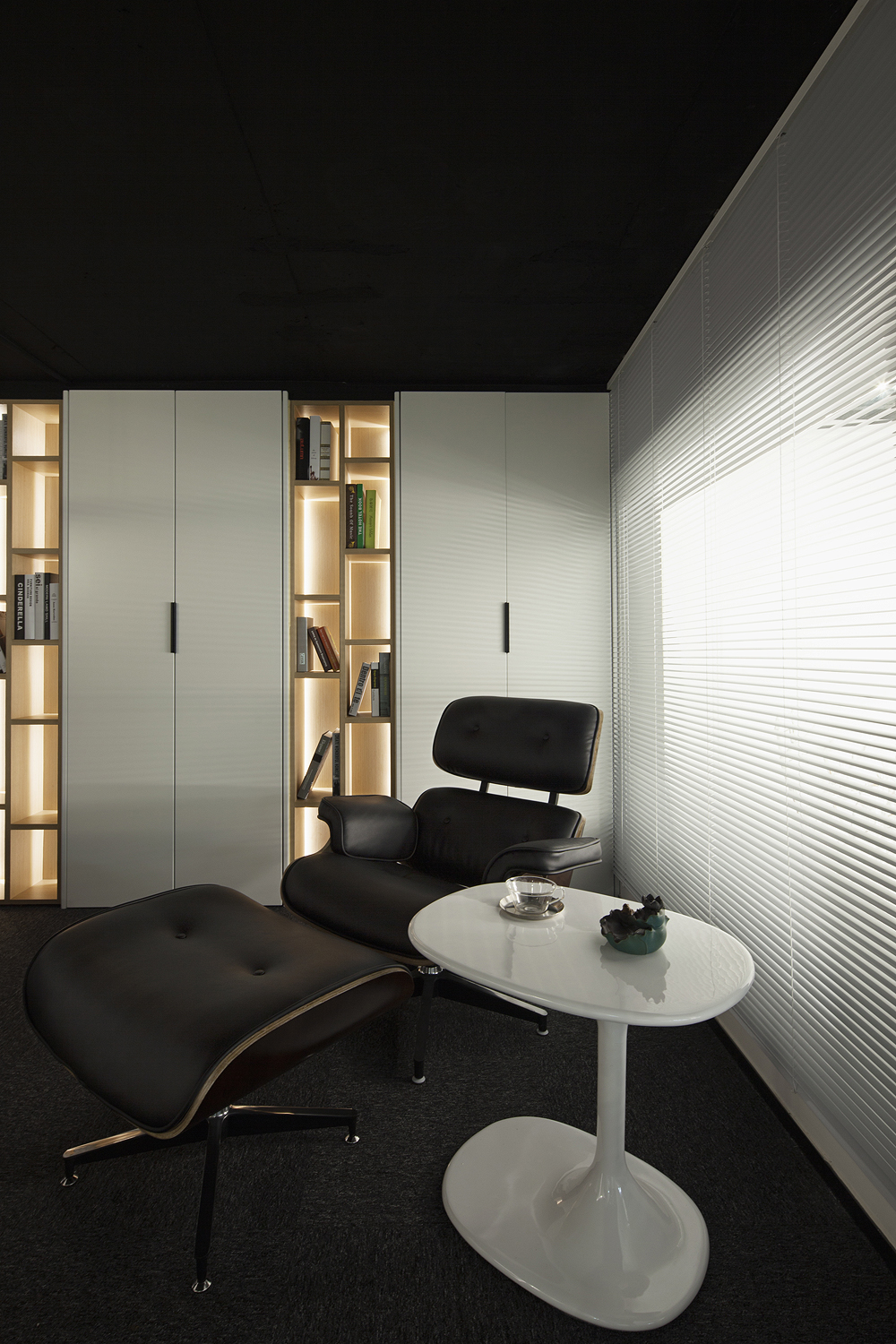 上海都睿科技办公室设计 | 高度利用空间，科技简洁年轻-19