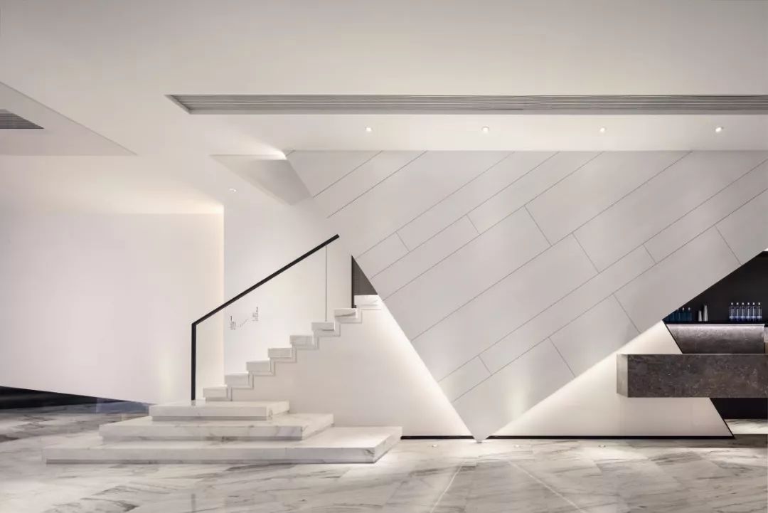 几何律动中的莆田正荣销售中心-28