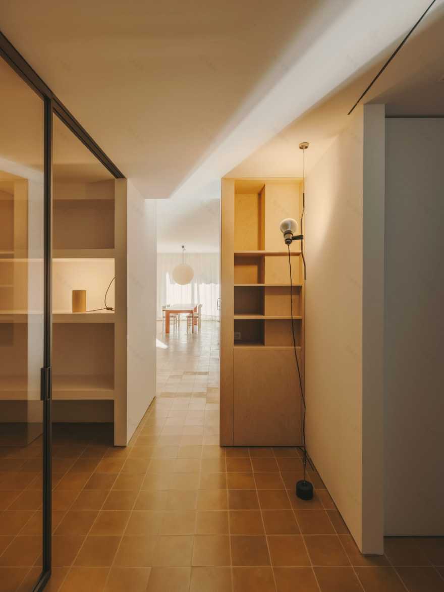 巴塞罗那Apt 21公寓丨西班牙巴塞罗那丨Skye Maunsell和Jordi Veciana-15