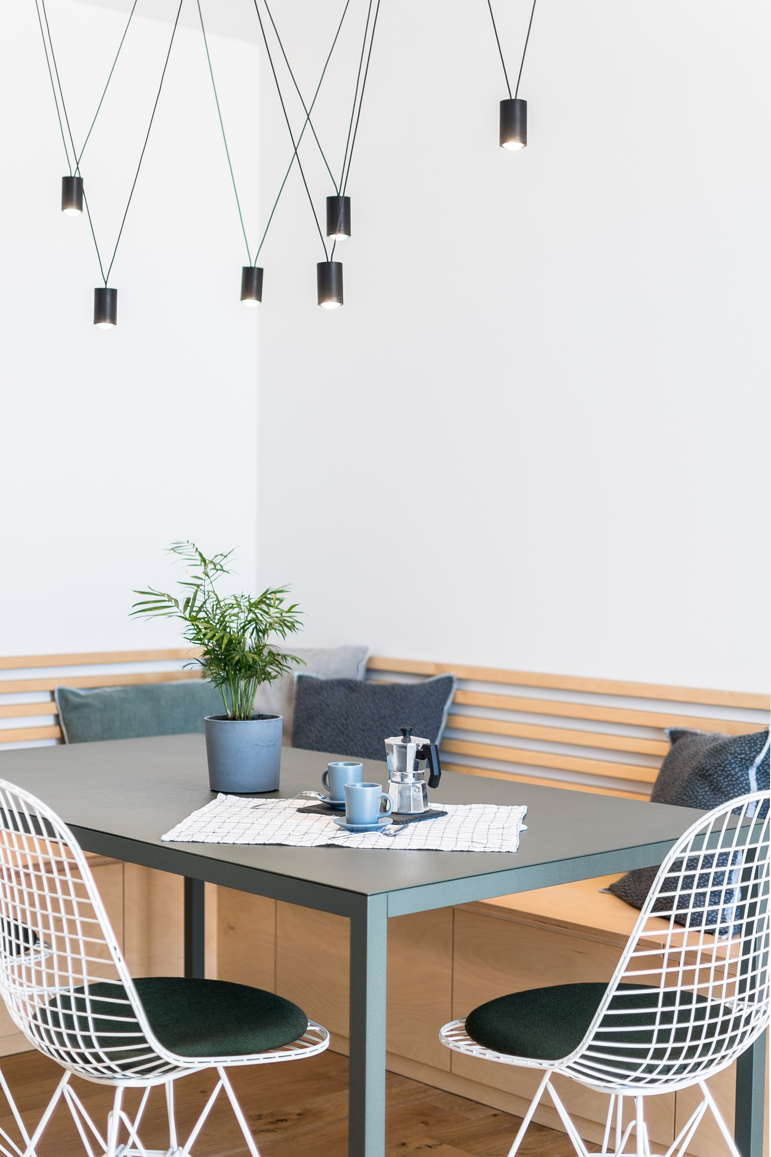 定制家具优化空间,打造温馨雅致之家-5