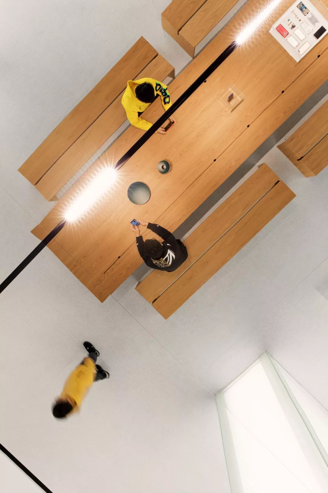 OPPO全球首家超级旗舰店 · Whale  DOMANI 东仓建设-19