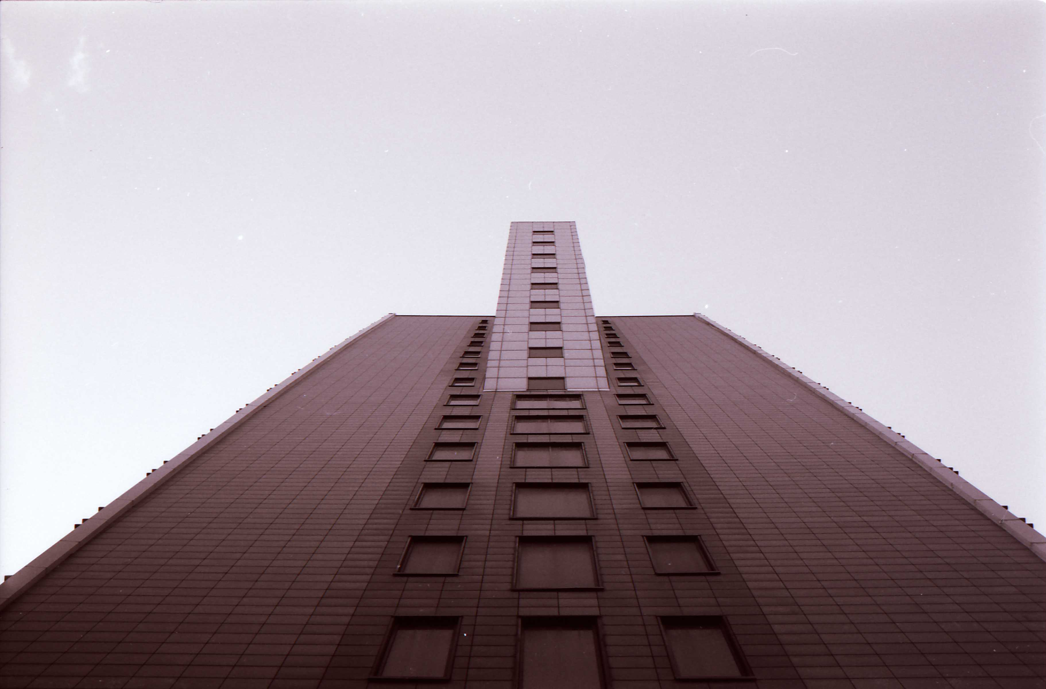 建筑中的对称性丨亚美尼亚丨@t__grain-7