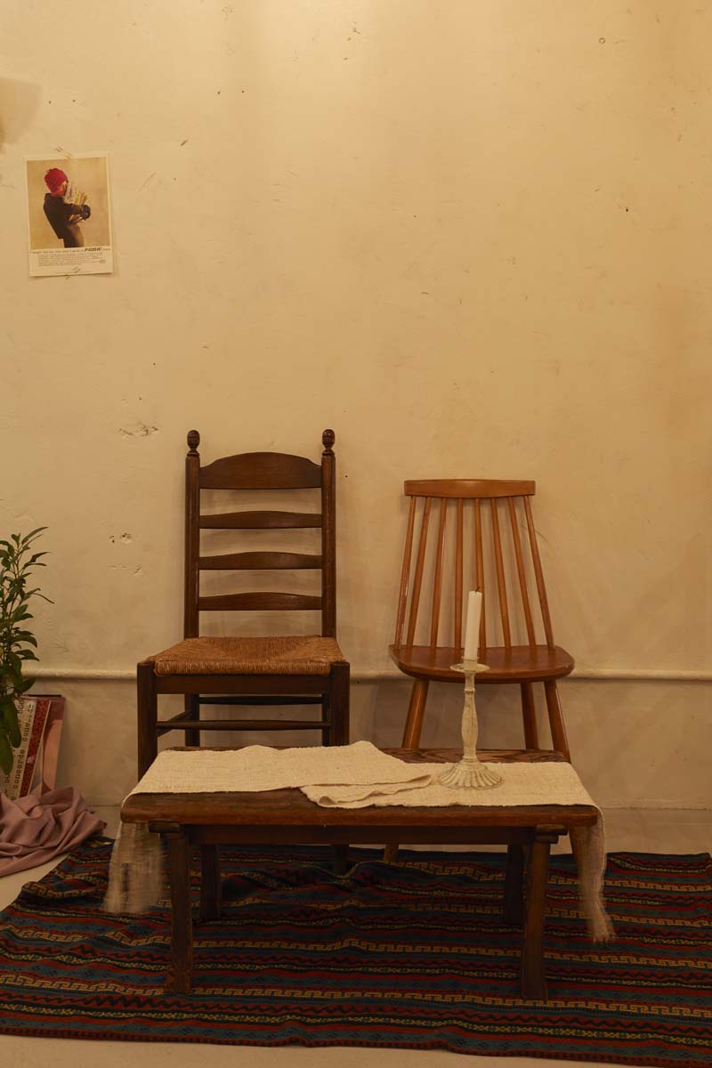 25 平米温馨咖啡馆，打造小空间大设计的典范-18