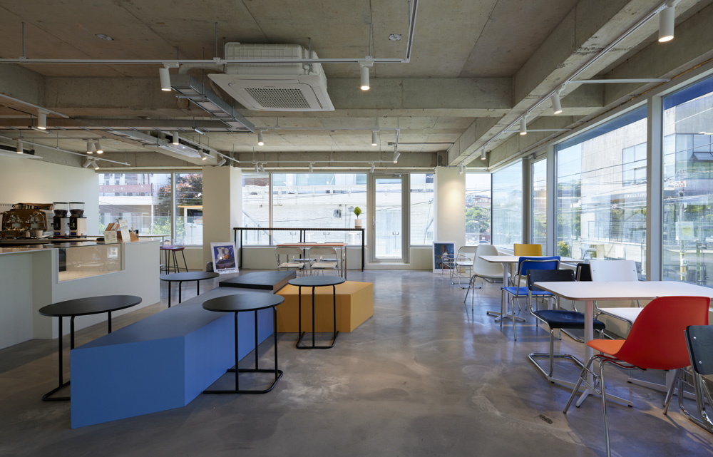 简约现代风 40 平咖啡店设计-9