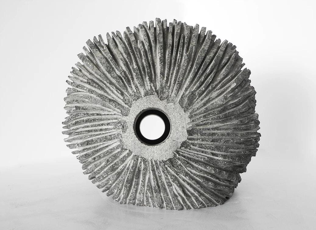 日裔雕塑&景观设计师OKASHIMO创造的系列石头艺术品-23