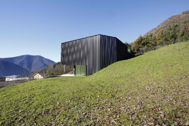 节能的木质与铜质简约别墅丨意大利丨Camillo Botticini Architect-12