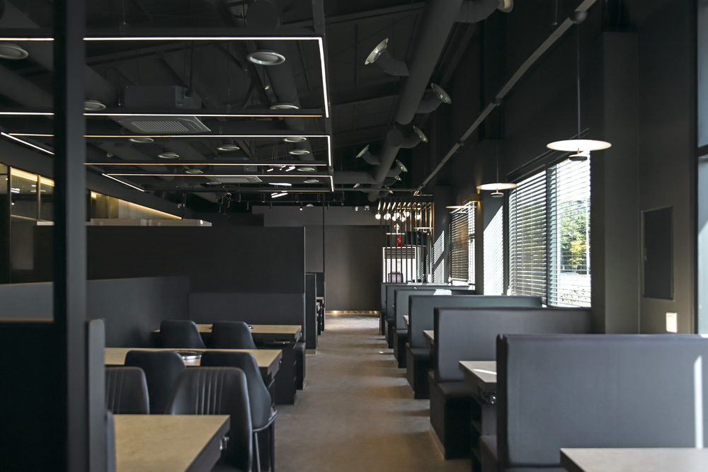 高级黑 | 100 平米家居设计的精致艺术-9