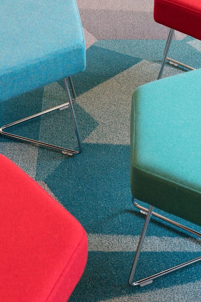 伦敦金融区澳大利亚金融服务公司办公室设计-31