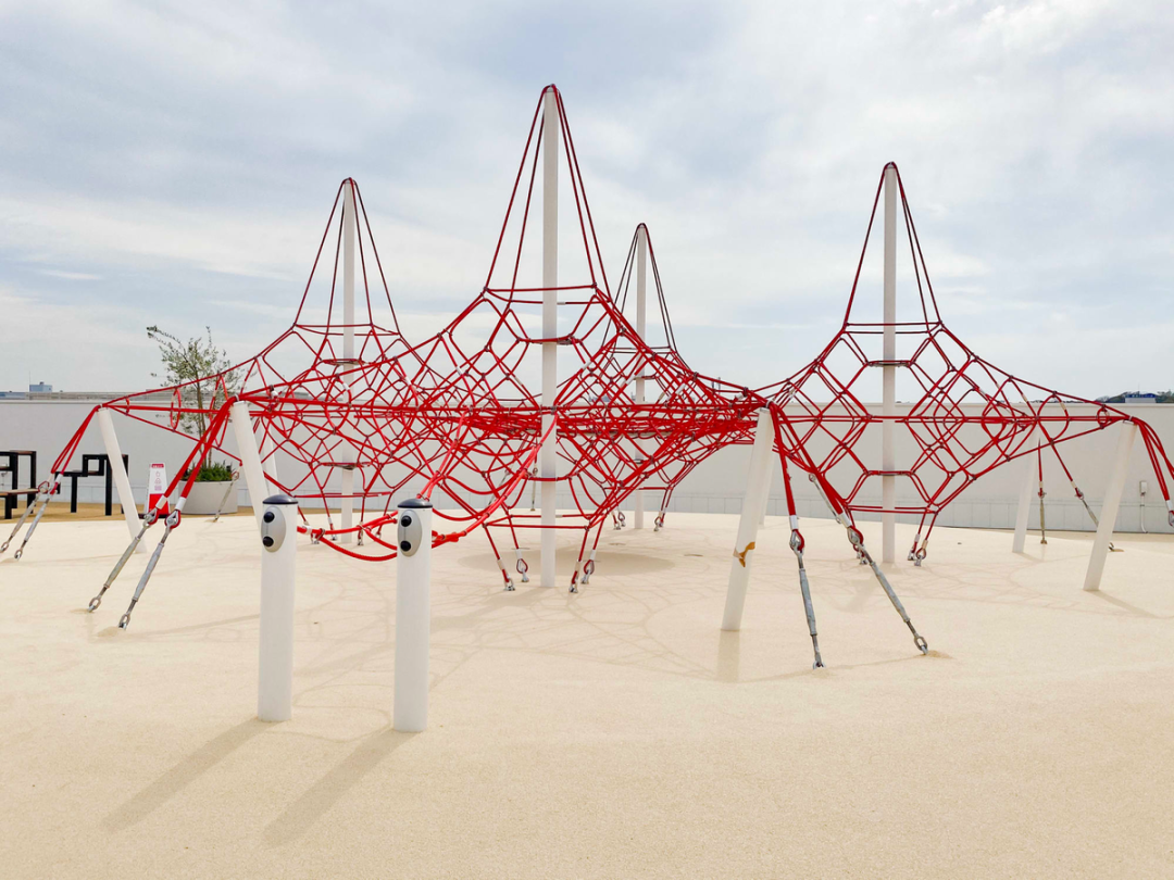 优衣库旗舰店设计探秘 | 空间、科技与人文的完美融合-104