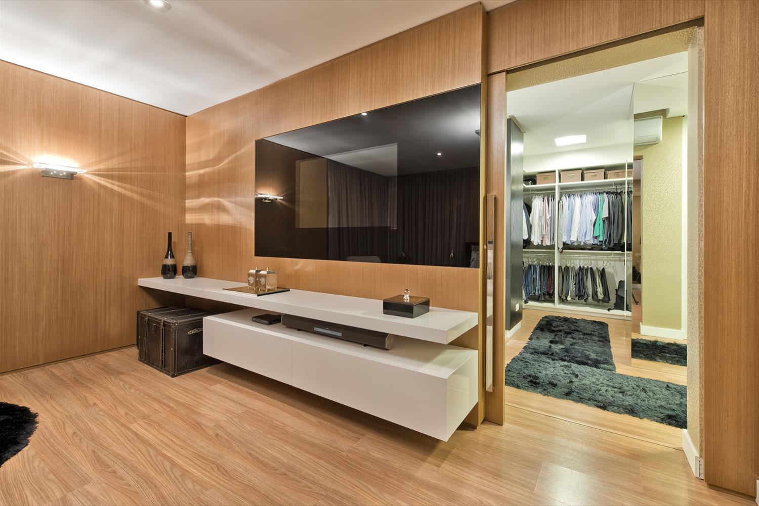 现代简约之家 | Curitiba 的钢铁魅力-16