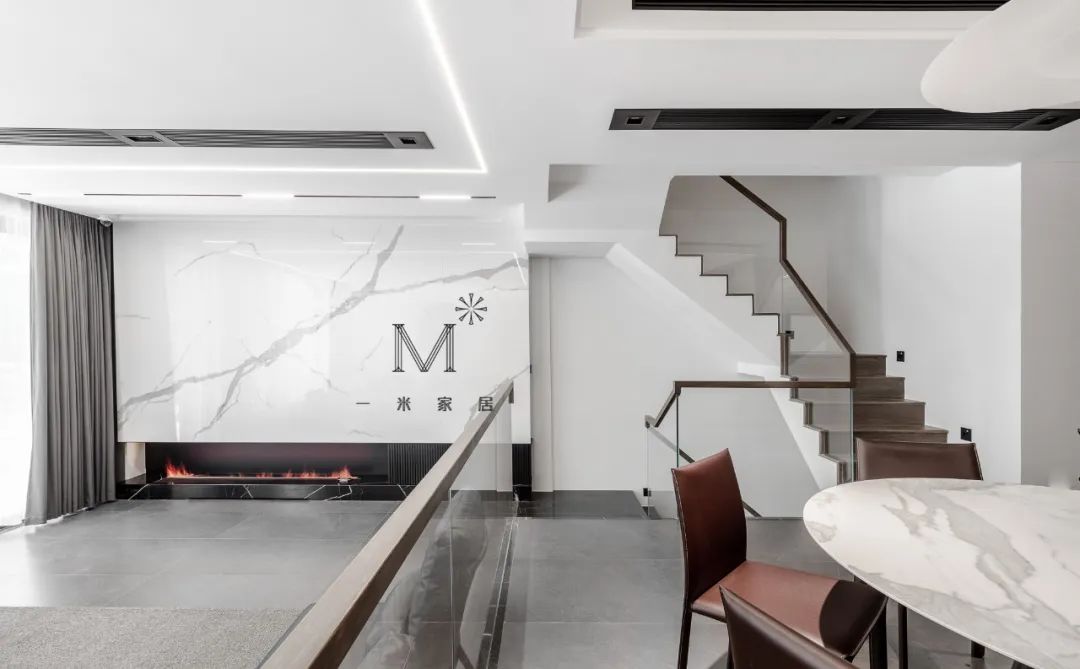 极简别墅里的优雅生活-45