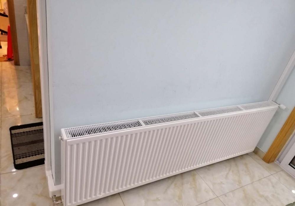 上海奉贤万顺路小区暖气片安装案例-16