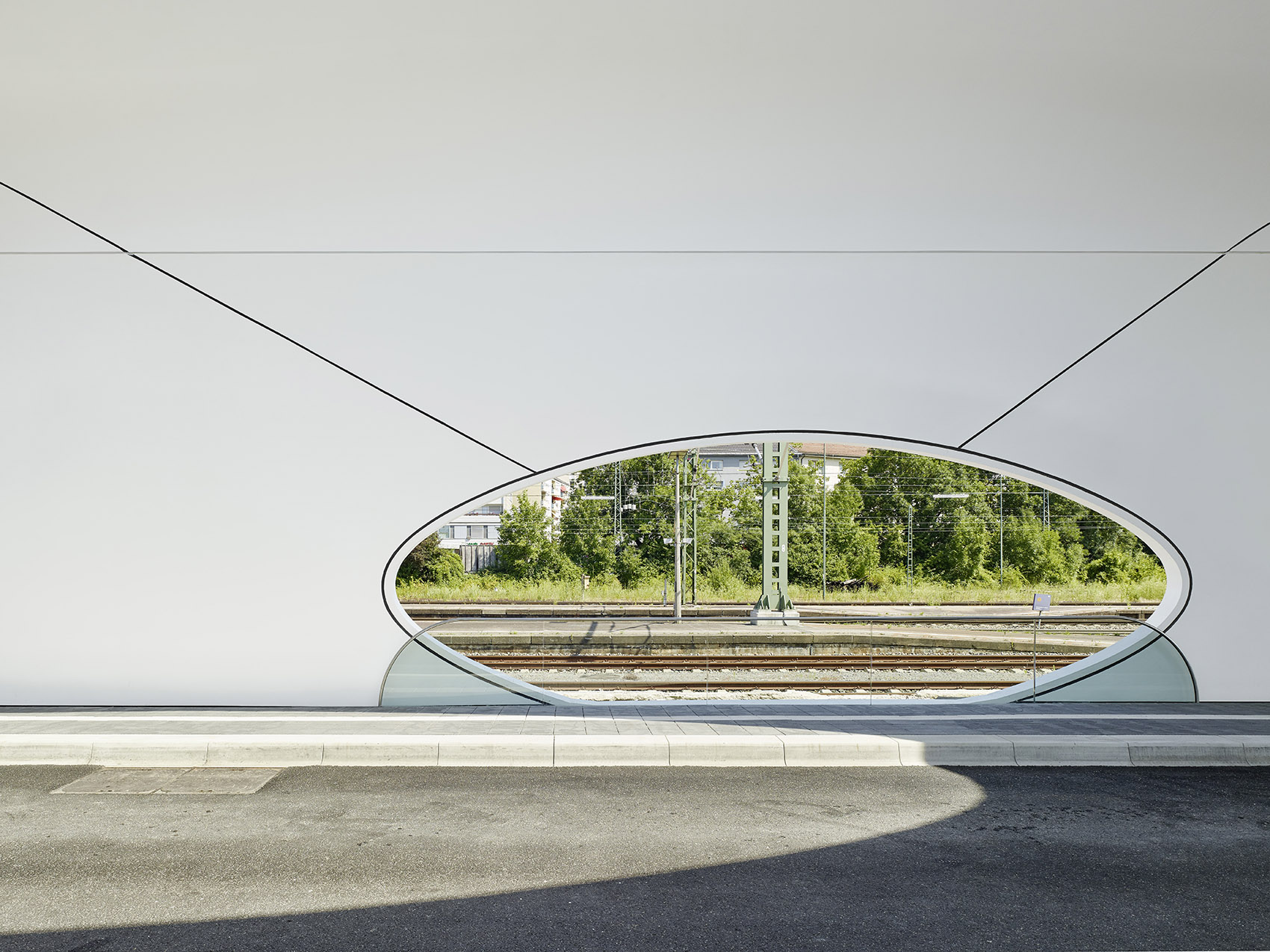 流动的屋顶 & 德国Pforzheim中央公交车站 / METARAUM-58