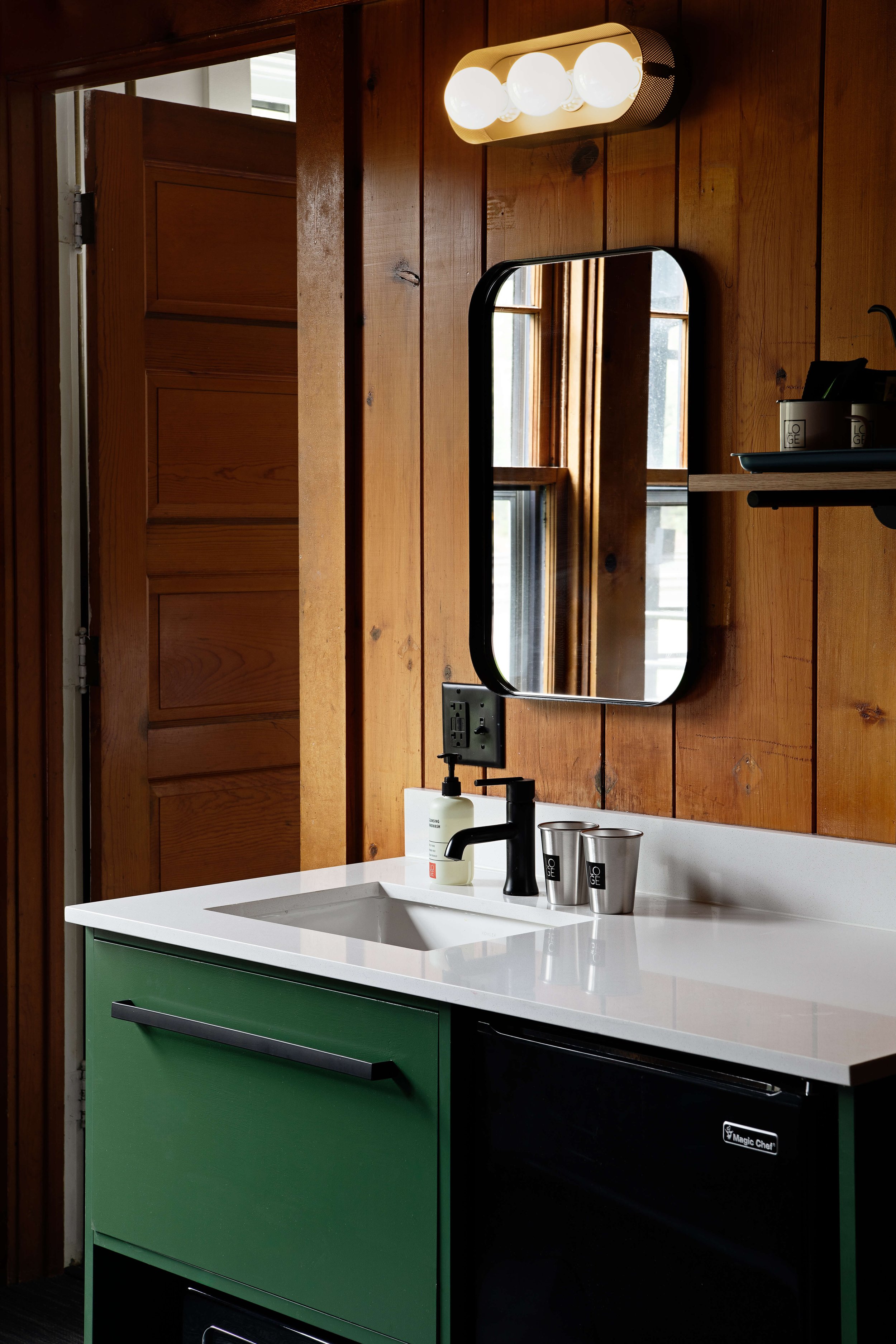 LOGE Glacier酒店翻新项目丨美国蒙大拿丨Vida Design-50