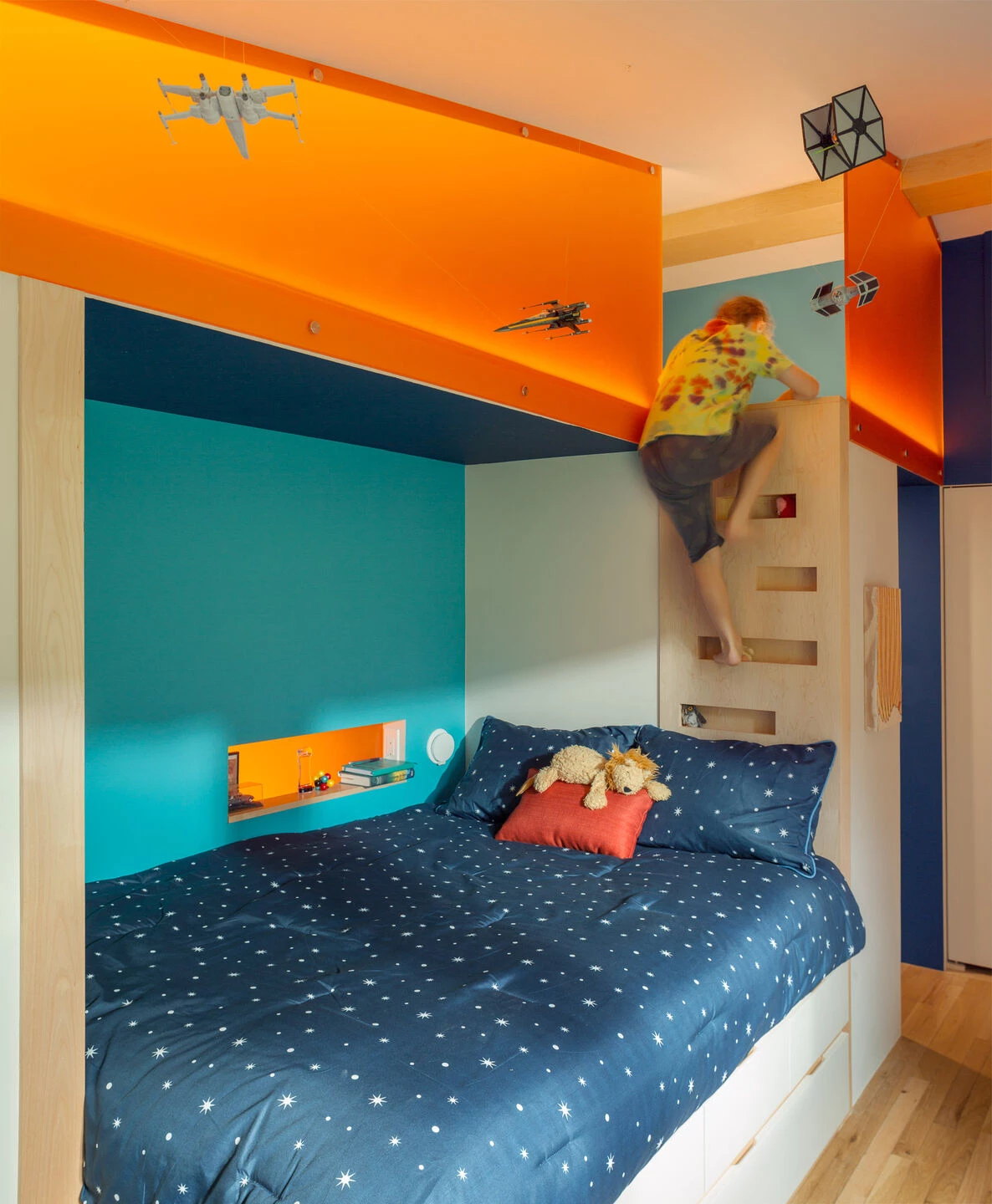 纽约湖滨现代别墅-18