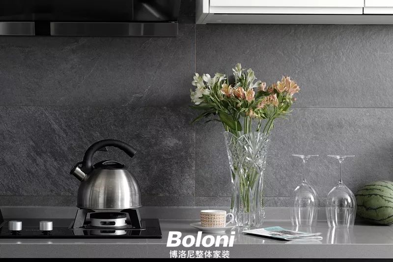 现代新古典的冷艳多彩空间-53