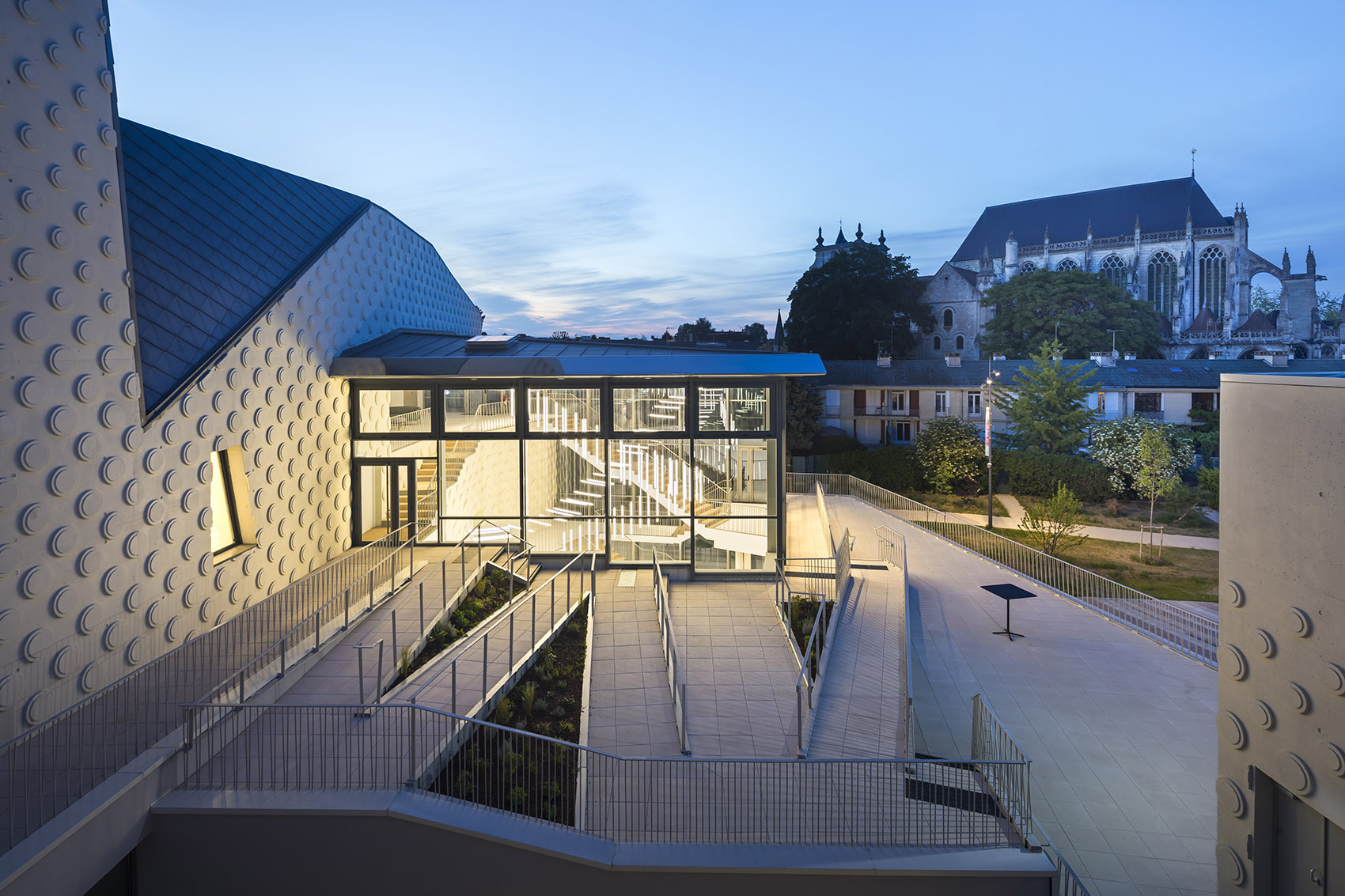 Beauvaisis剧院丨法国丨The atelier AJC-63