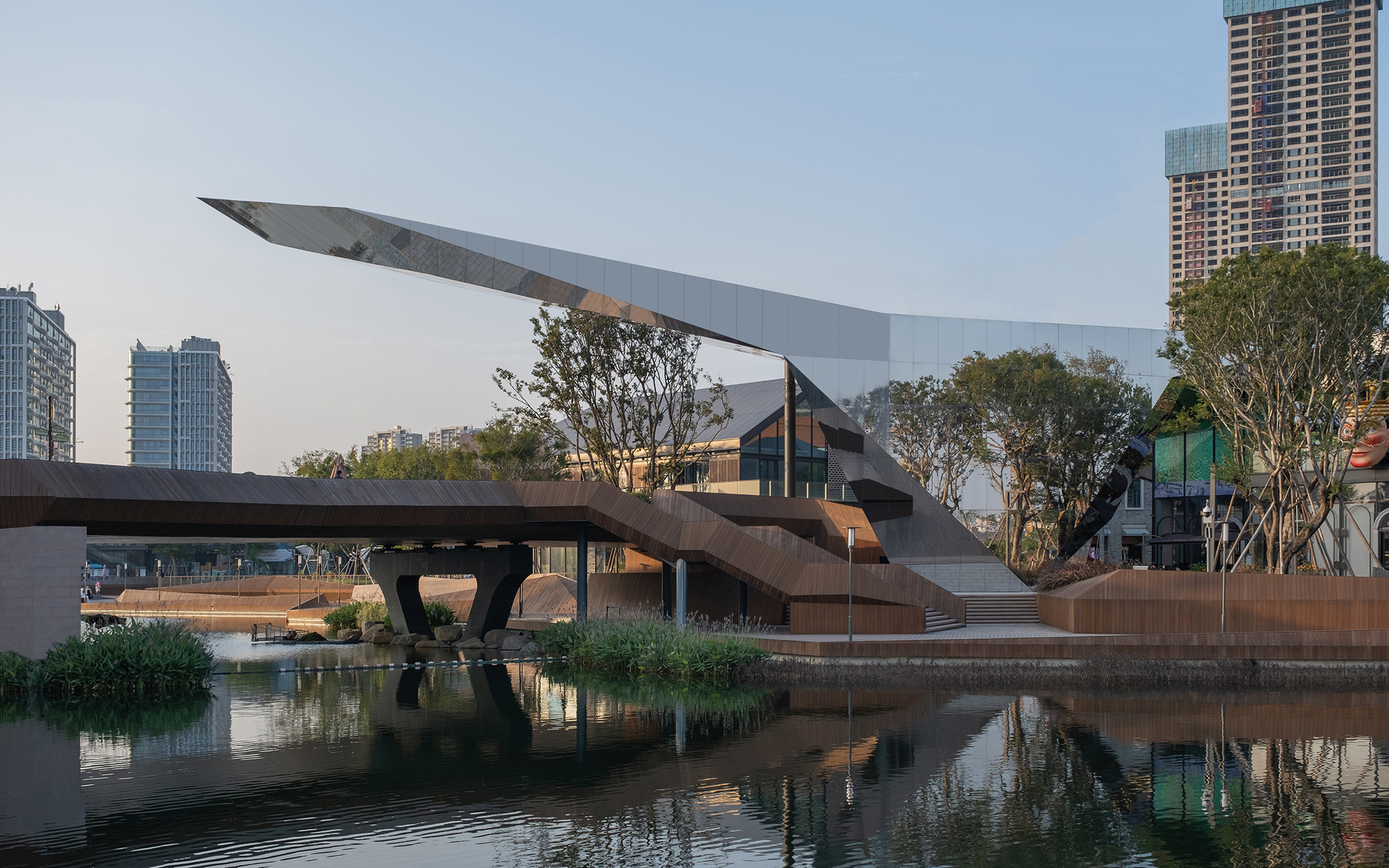 佛山顺德华侨城欢乐海岸 PLUS•天空之镜丨中国佛山丨华汇设计 X⁺ STUDIO-19