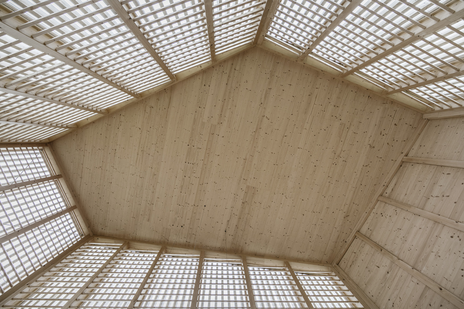 奥地利复活教堂丨LP 建筑-17