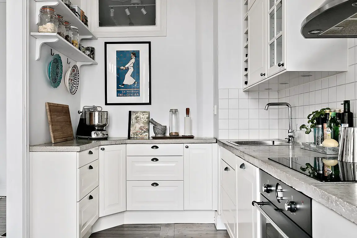 巧用家具打造 52 平米公寓的自行车收纳空间-11