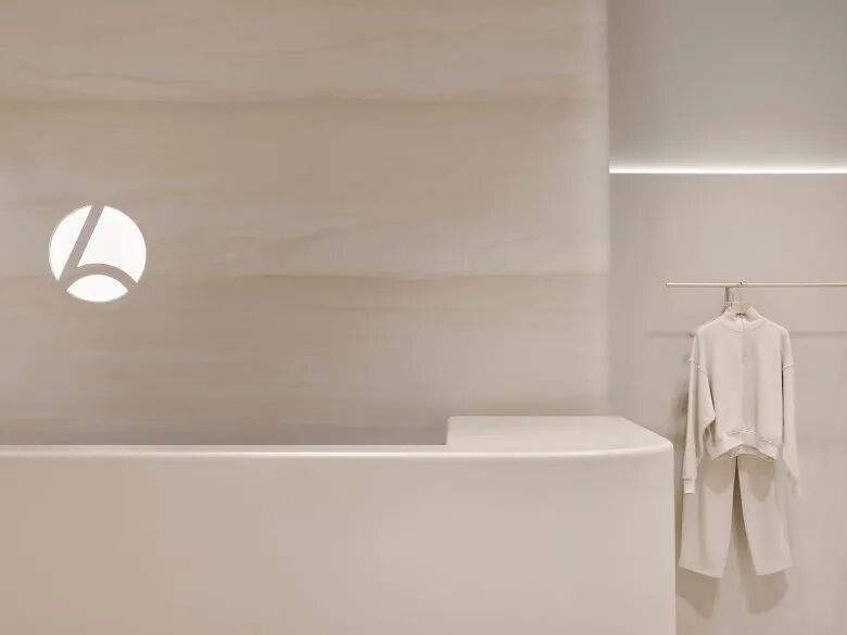 精品店  极简主义设计-10