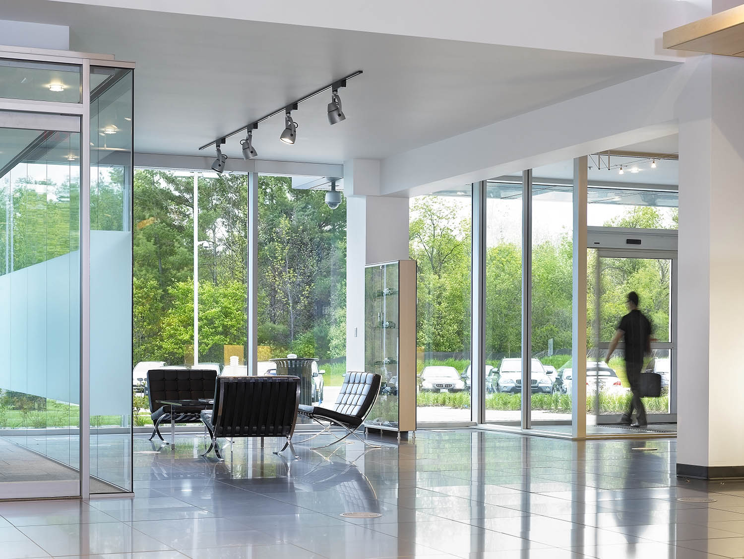 宝马加拿大总部丨Sweeny&Co. Architects-12