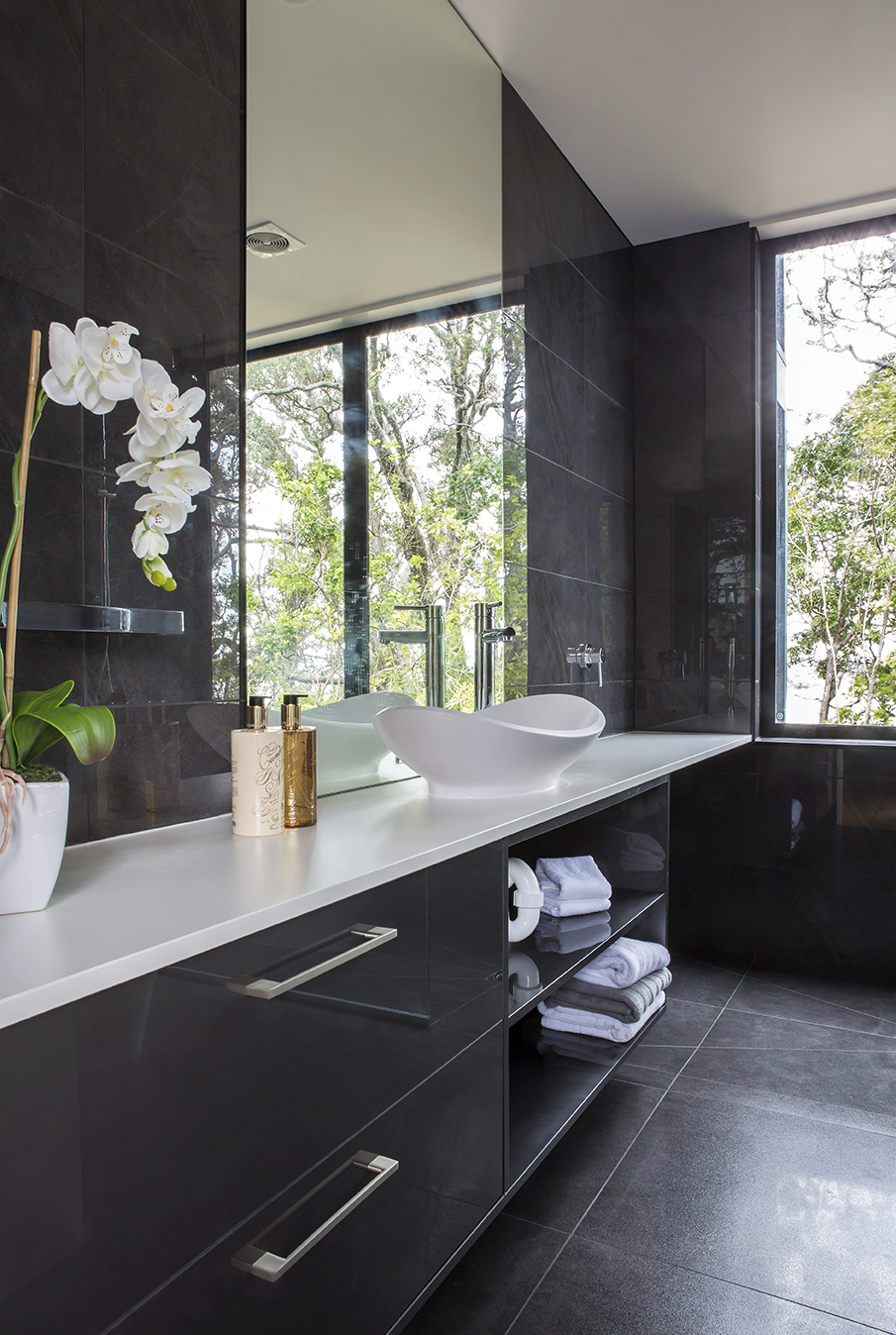 拉詹豪斯 | 现代简约私人住宅设计-11