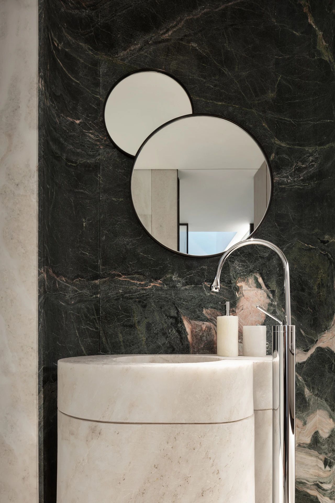 上海外滩樾风貌别墅丨中国上海丨程绍正韬,李玮珉,集艾设计-91