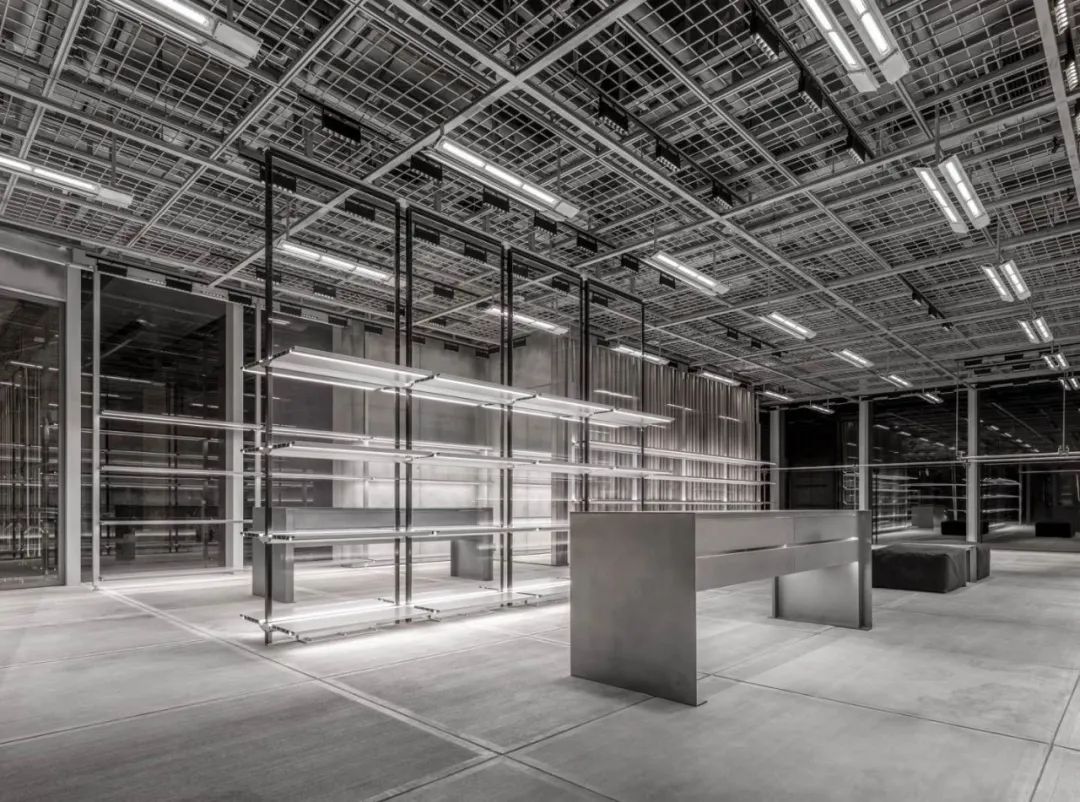 Balenciaga 重庆精品店丨中国重庆-8