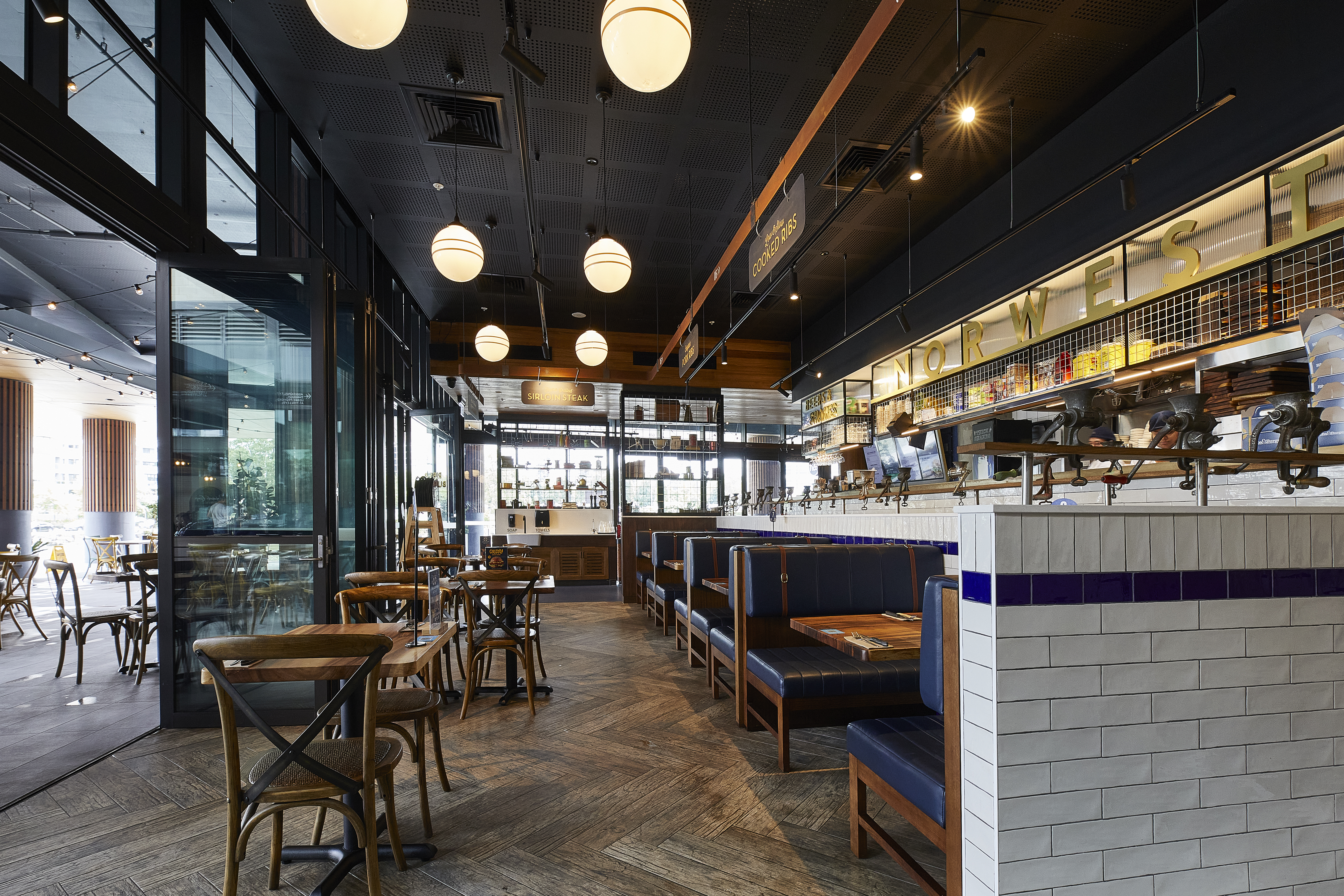 Ribs & Burgers · Bella Vista 餐厅设计丨澳大利亚新南威尔士丨Design Partnership Australia-55