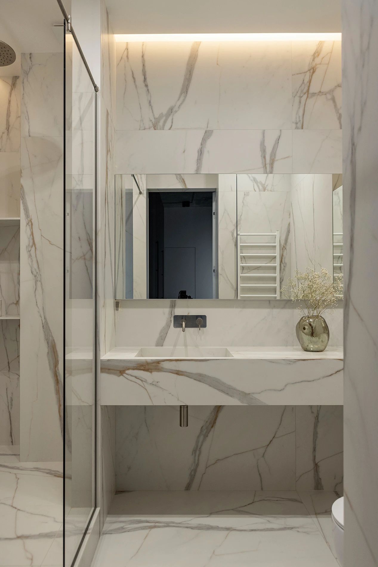 单色顶层公寓丨Insight Studio-34