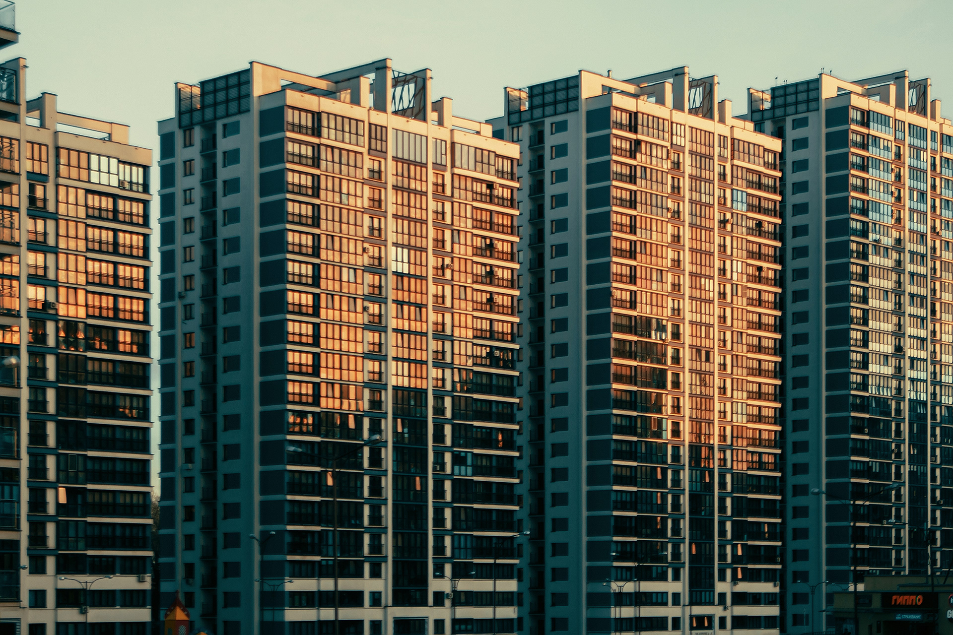 现代街区的日落丨白俄罗斯明斯克丨@tatty___94-9