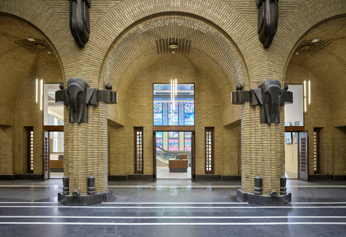 Utrecht Central Library & Post Office · 百年建筑的现代新生-24