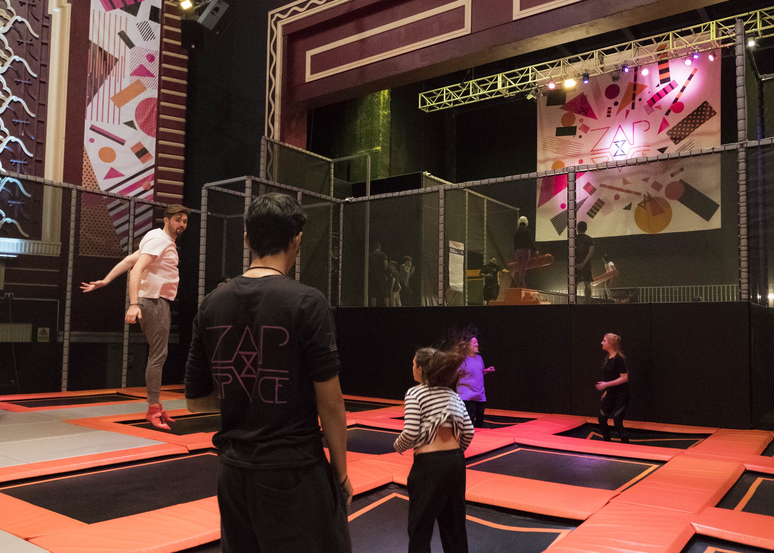 ZAPspace室内蹦床公园-7