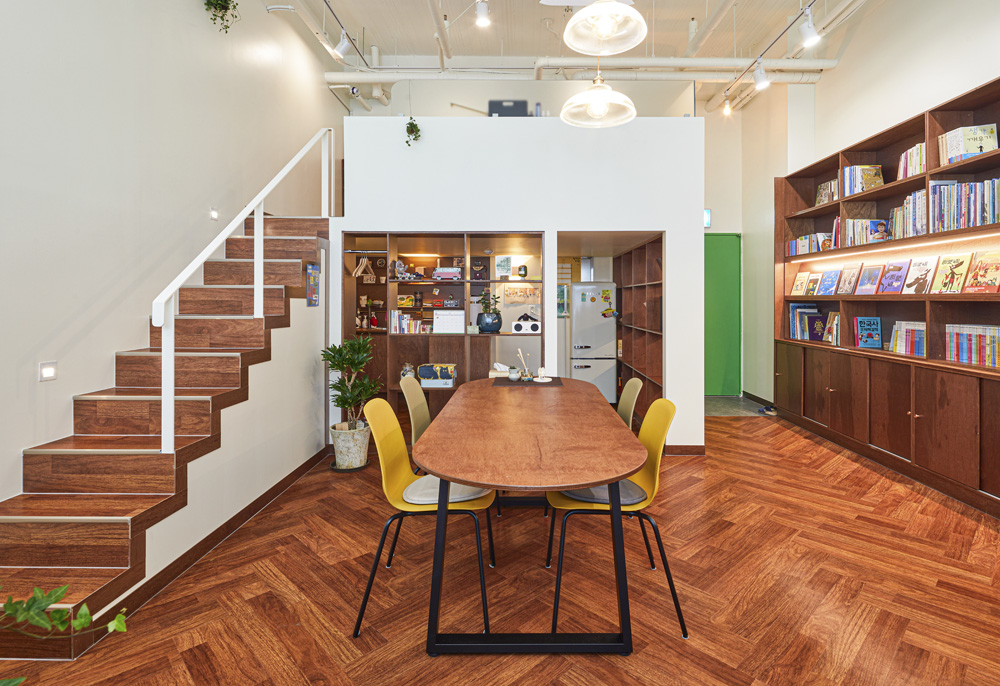 15 平米办公空间的惊艳变身-3