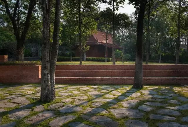 创意铺装设计,草坪与硬质材料的美妙融合-50