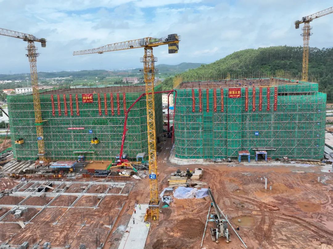项目进展|大宸设计·新会智造产业园项目首批厂房顺利封顶-5