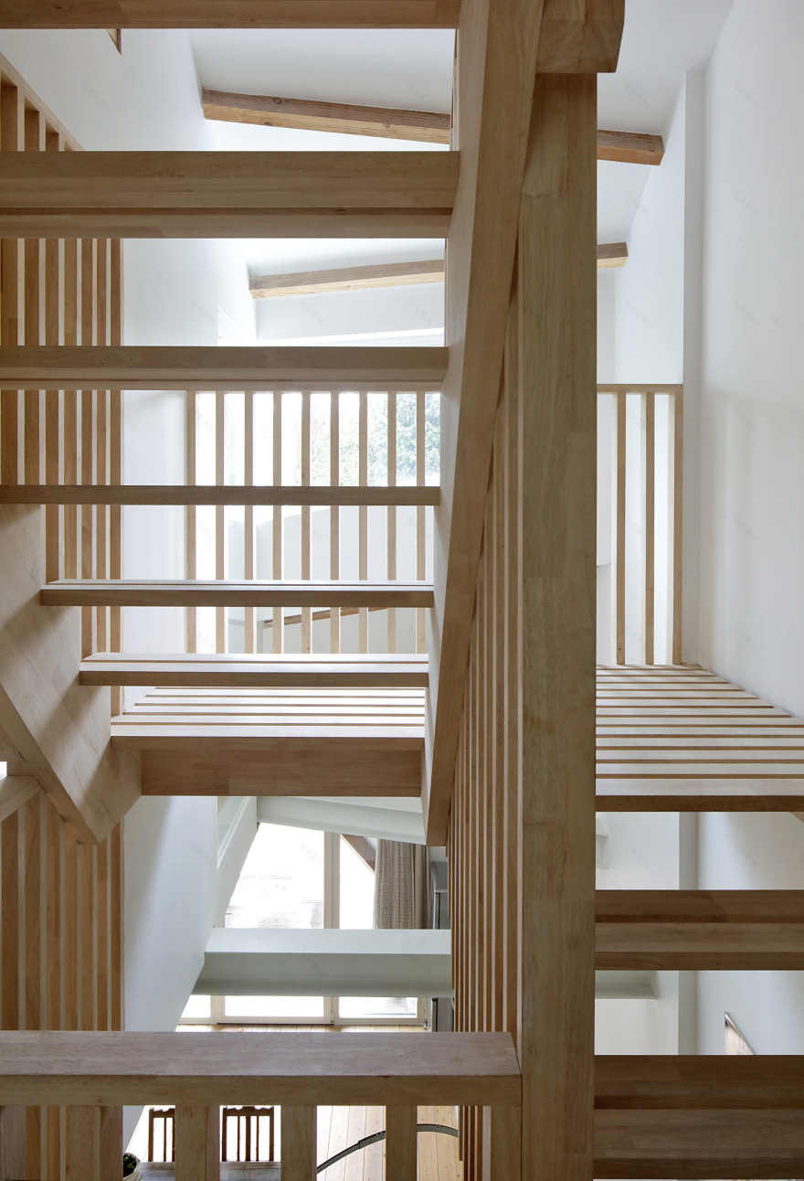 钢屋毯子丨Belgium丨Atelier Tom Vanhee-28