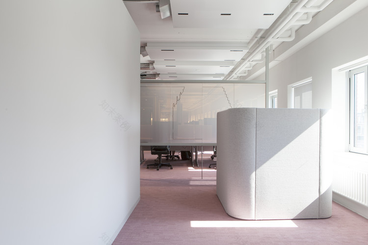 创新办公空间 | 阿尔克马尔市办公室-77