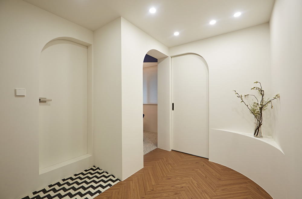 十平米办公空间，简约设计之美-2